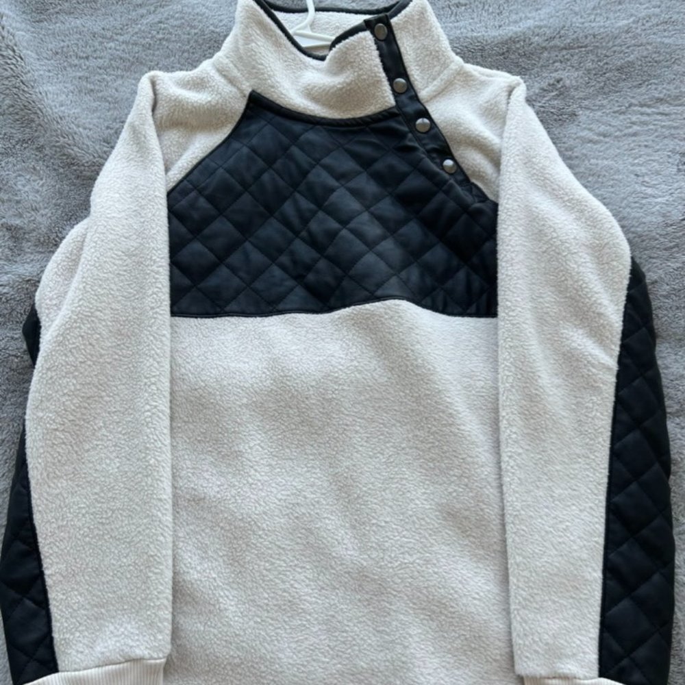 Abercrombie Sweatshirt
